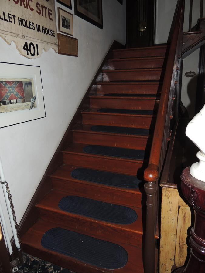 Farnsworth House Inn Гетисбърг Екстериор снимка