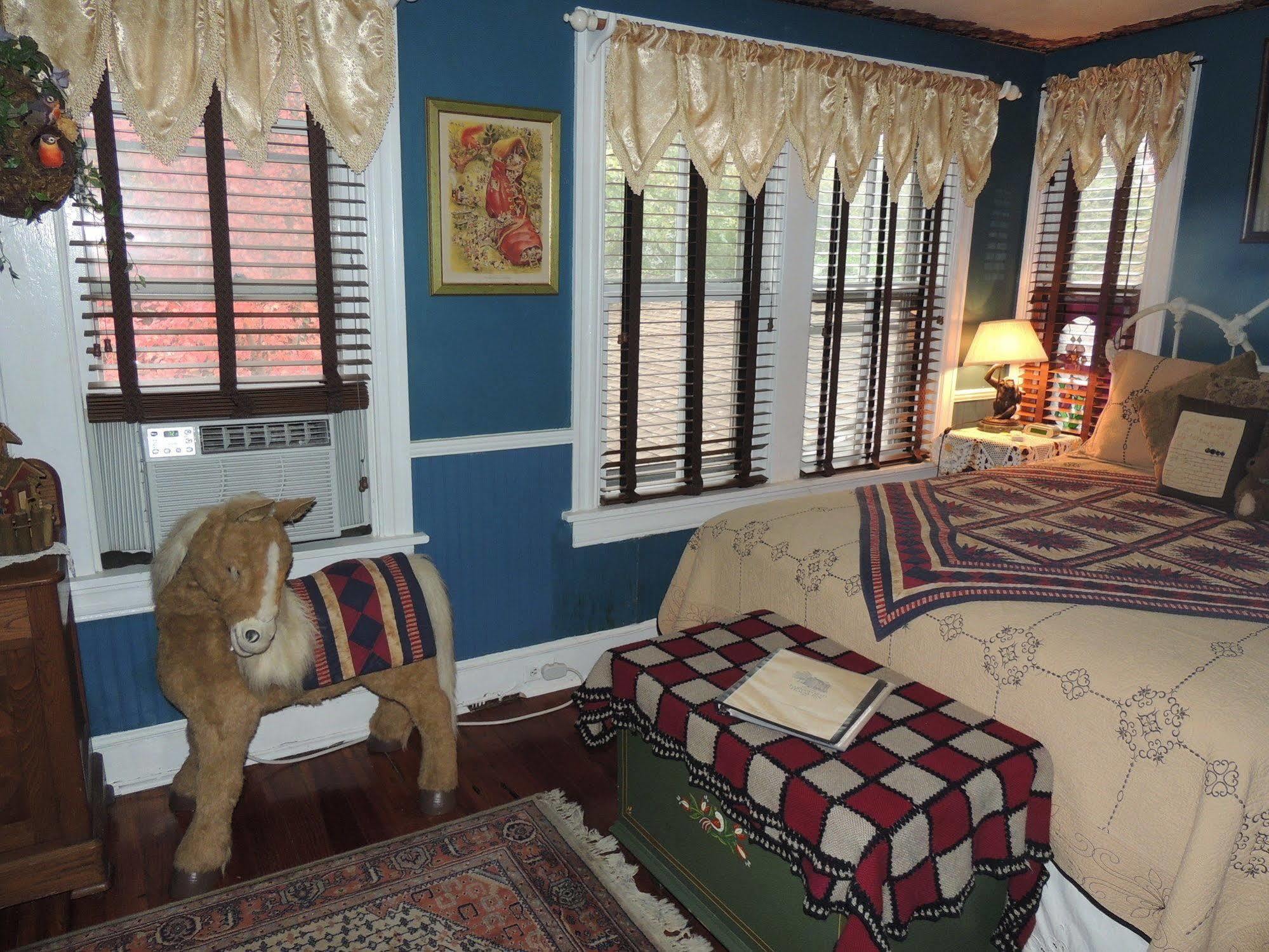 Farnsworth House Inn Гетисбърг Екстериор снимка